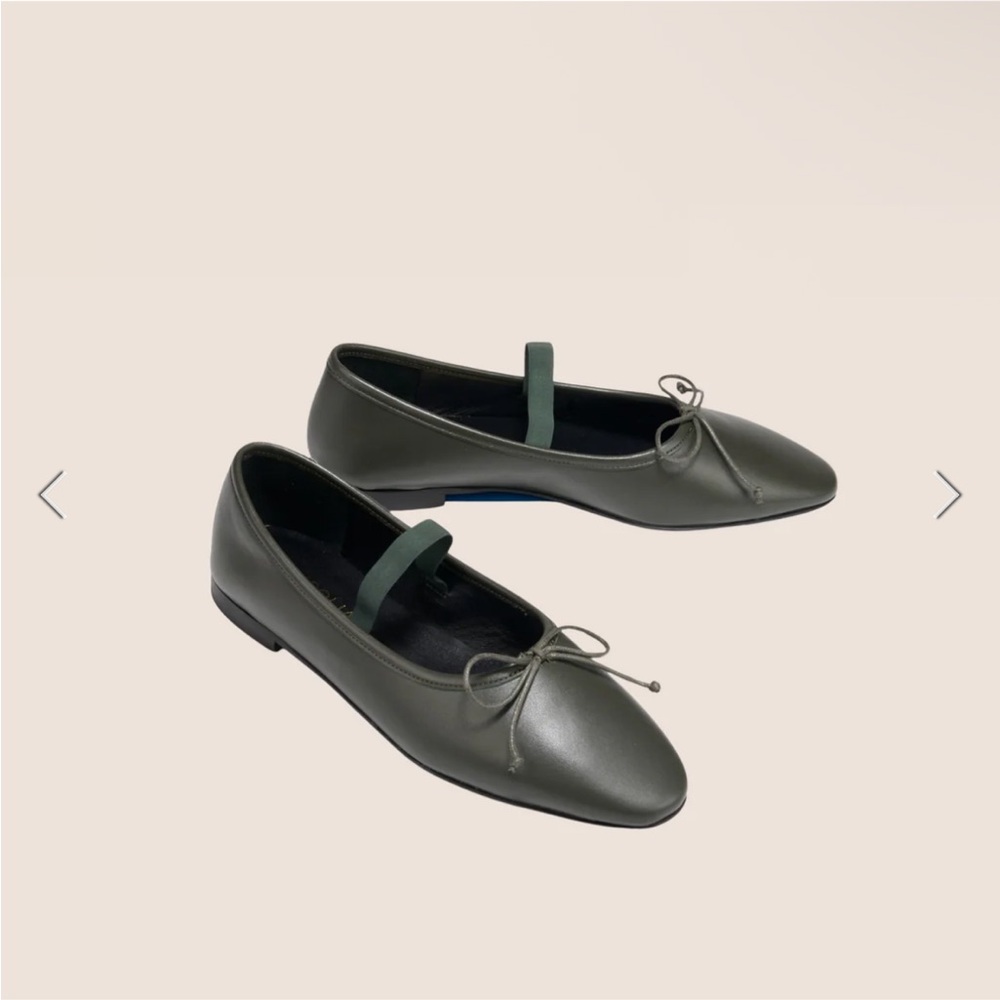 A. Soliani como strap olive green 38 flats tapped and soled worn once - Picture 3 of 5